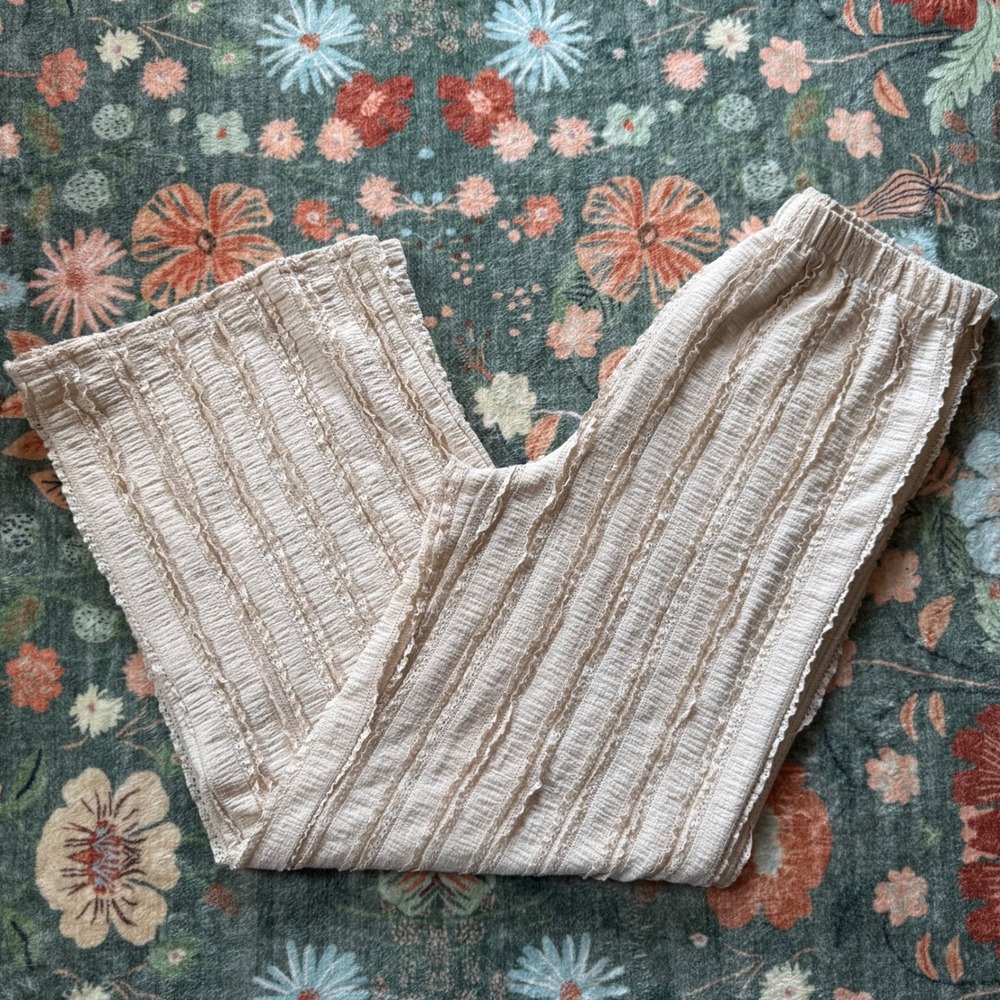 Good Luck Gem Cream Textured Ruffle Wide Leg Pants Large Boho Relaxed